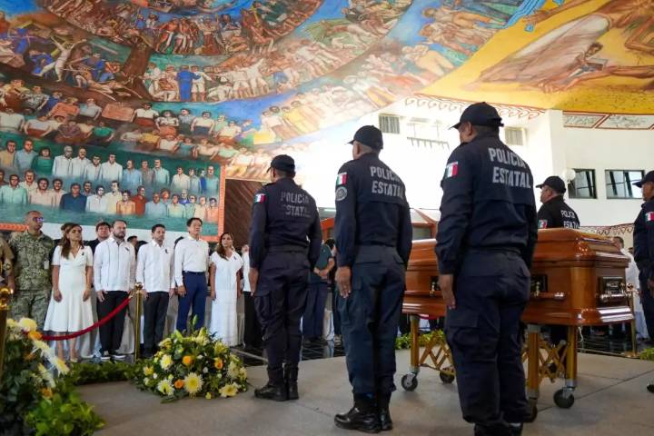 Despiden a Jesús Martínez Ross, exgobernador fallecido