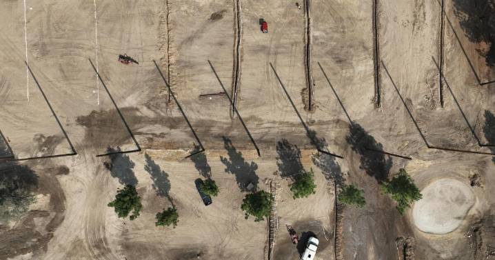 The L.A. wildfire cleanup was fast. Residents eager to rebuild worry officials chose speed over safety