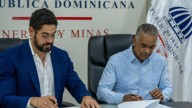 Gobierno dominicano firma contrato para explorar petróleo y gas