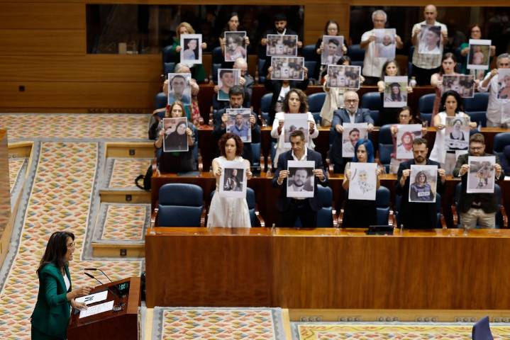 Debate sobre el estado de la región de Madrid en directo | Más Madrid abre la sesión con fotos de los muertos en Gaza y acusa a Ayuso de “ponerse del lado de los genocidas”