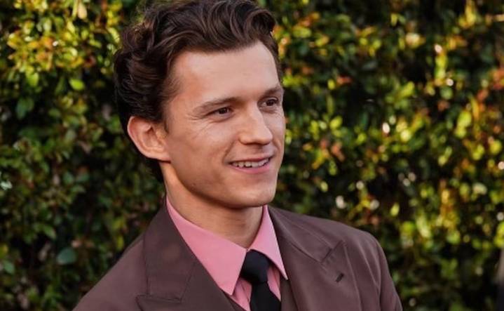 Tom Holland reaparece en redes sociales tras accidente en set de Spider