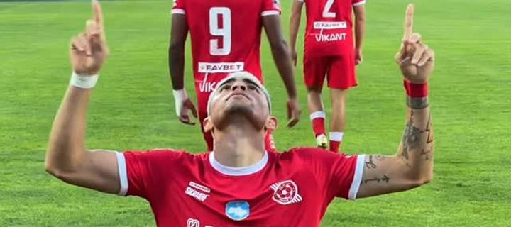 Goles de Mendoza y Paraco en el triunfo del Kryvbas