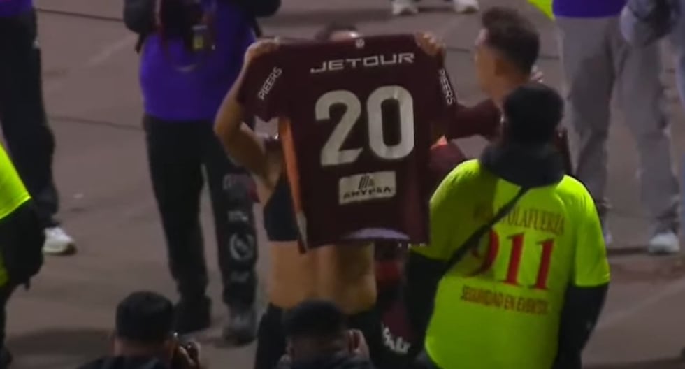 Goles de Alex Valera con Universitario vs. UTC por fecha 10 del Torneo Clausura de la Liga 1 