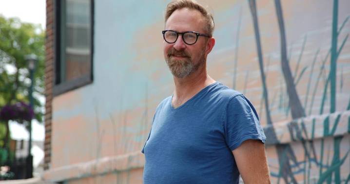 Livonia’s newest mural takes flight downtown