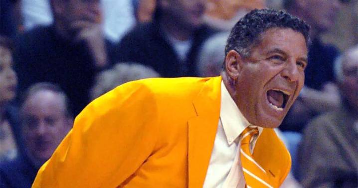Bruce Pearl, winningest men's basketball coach in Auburn history, announces retirement