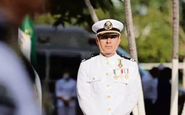 Vinculan a proceso a vicealmirante y 9 personas más por delincuencia organizada; juez dicta prisión preventiva justificada