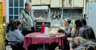 Jorge "Gato" Fernández: "Todos los días nos enteramos de fábricas y comercios que cierran"
