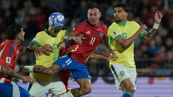 Brasil enfrenta a Chile en el Maracaná en un duelo con realidades opuestas