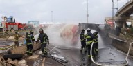Fiscalía de CDMX atribuye a exceso de velocidad explosión de pipa en Iztapalapa