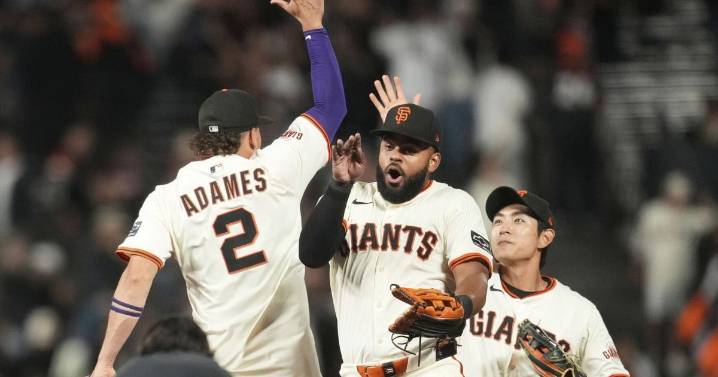 Logan Webb pitches 6 solid innings, Giants hit 5 homers in 11