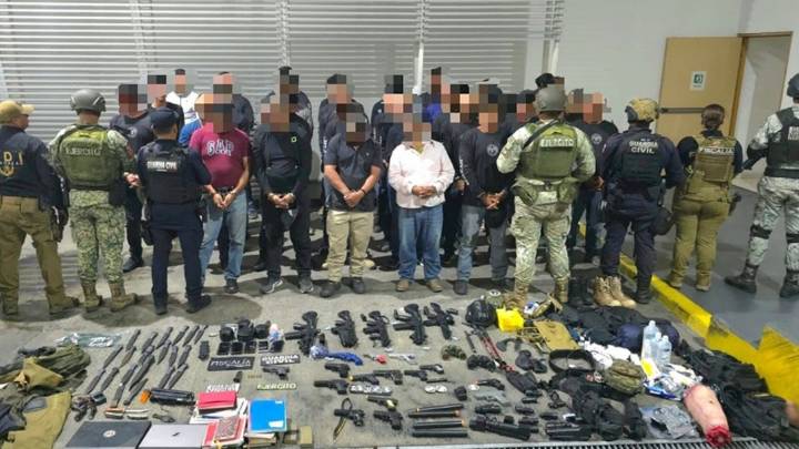 Aseguran a ejército de La Luz del Mundo
