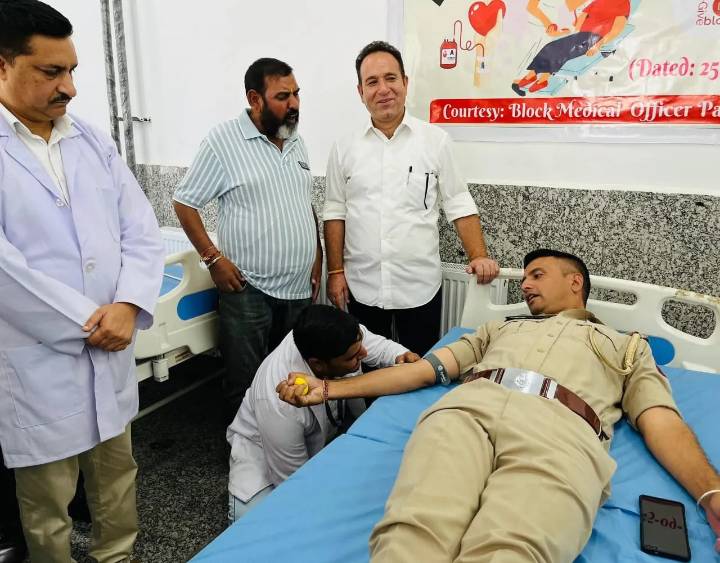 LoP Sunil Sharma inaugurates blood donation camp at Padder Kishtwar