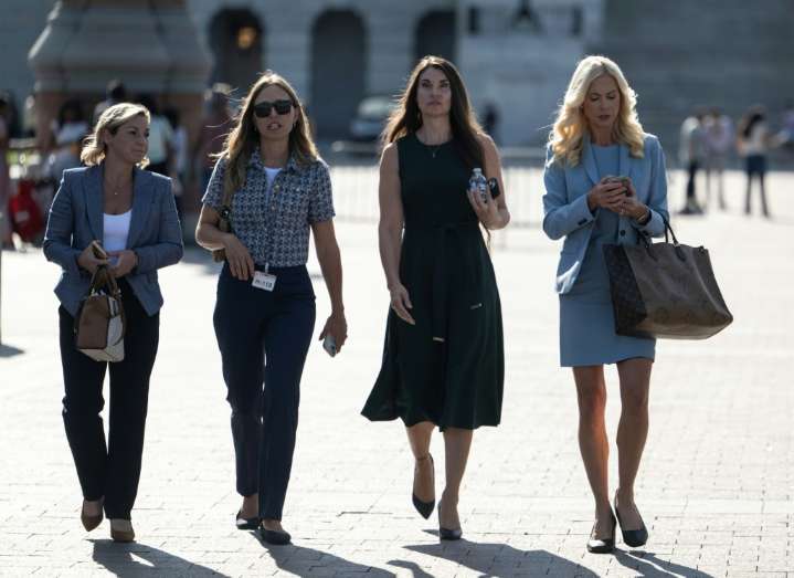 Un comité de la Cámara de Representantes publica documentos del caso Epstein