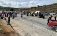 Cierran campesinos carretera del Arco Norte por tierras expropiadas