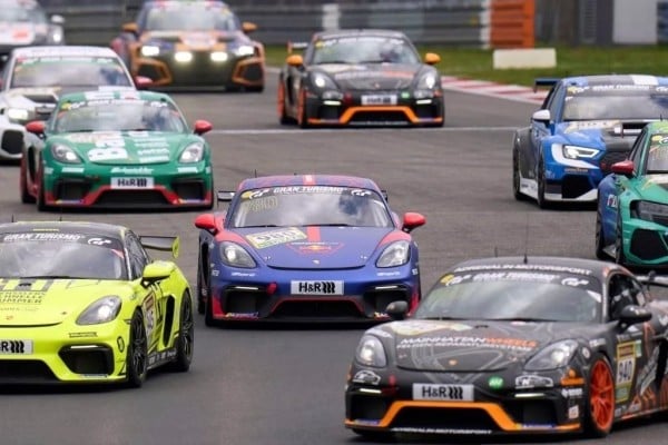 Debuta Verstappen en la Nürburgring Endurance Series