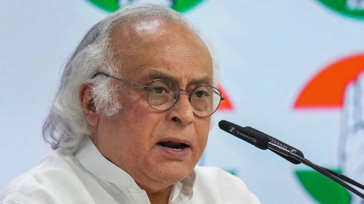 'Dost dost na raha': Cong takes swipe at PM Modi over Trump's recent actions