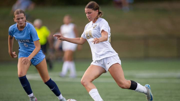 No. 9 Point Pleasant Boro holds off Notre Dame