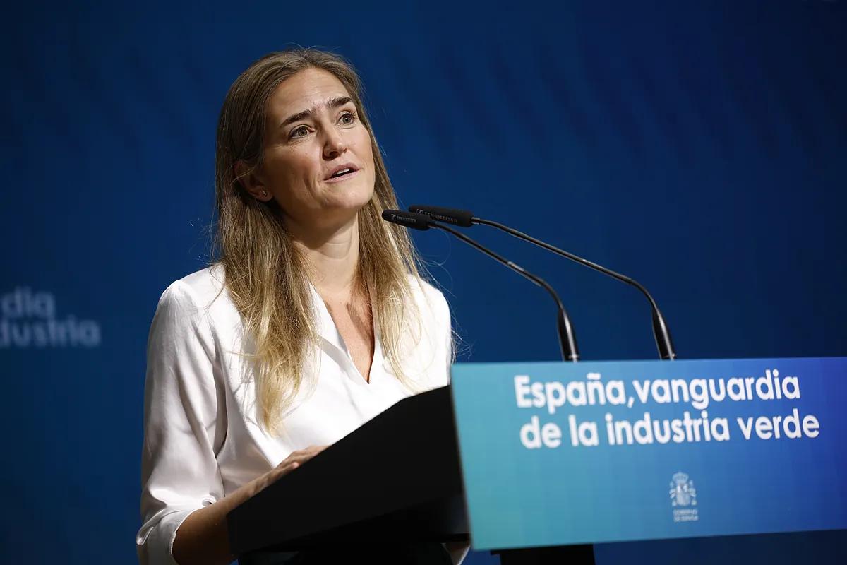 Las eléctricas confirman un colapso histórico de las redes en España: el 83,4% de la infraestructura ya está saturada