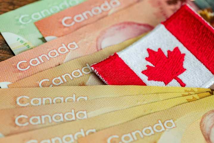 Three ways the government is giving Canadians money this week