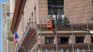 Los balcones del Ayuntamiento de Zaragoza, en revisión "prepilares": obras discretas pero necesarias