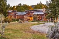 6 rustic homes on ranches