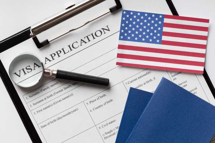Estados Unidos impondrá pago anual de 100 mil dólares para visa H1