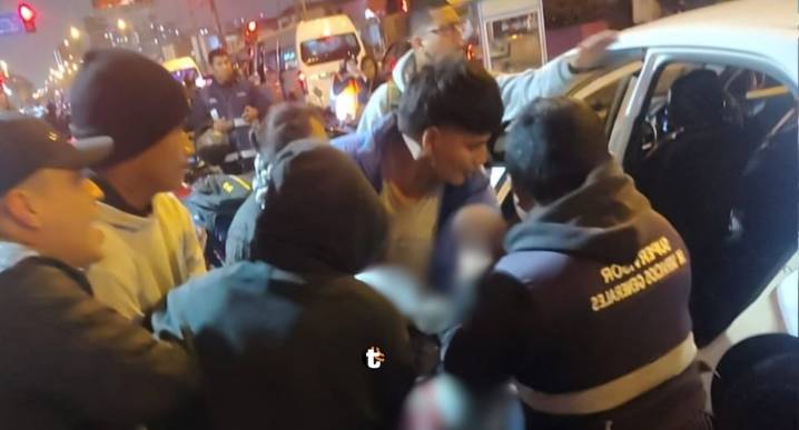 ¡Ajuste de cuentas en el Callao! Venezolana fue acribillada frente a concurrido centro comercial en la avenida Argentina Eylin Toro Méndez, una extranjera de 35 años, fue asesinada a balazos en pleno 