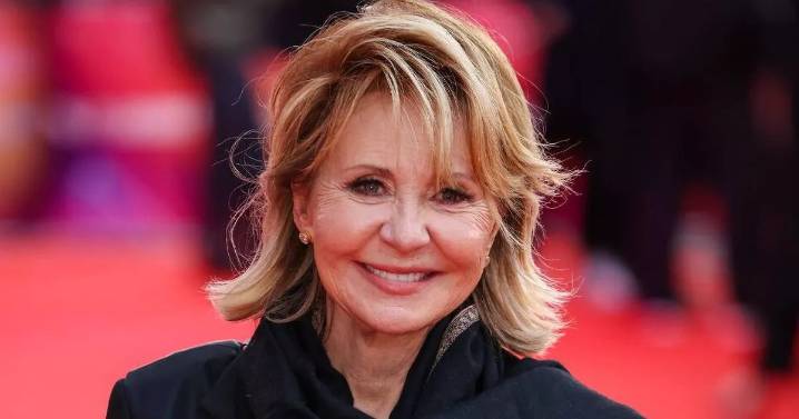 Lulu reveals she's an alcoholic and admits addiction is a 'family illness'