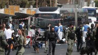 Tiroteo en Jerusalén deja cinco muertos y doce heridos; dos atacantes fueron neutralizados por fuerzas de seguridad en el norte de la ciudad