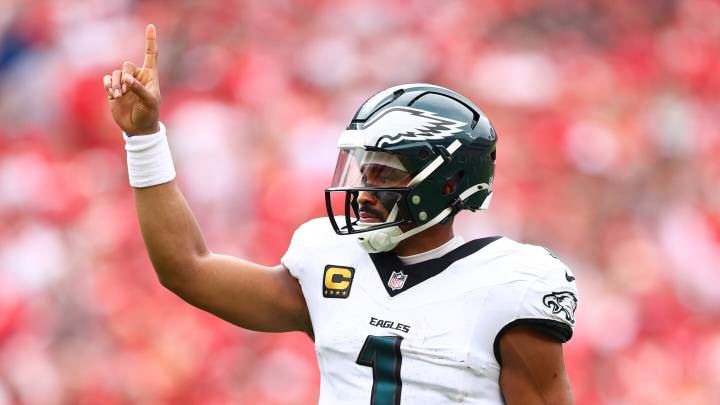 Jalen Hurts: Finding a way to win is the most important thing