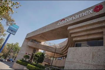 Compra Fernando Chico Pardo 25% de Banamex
