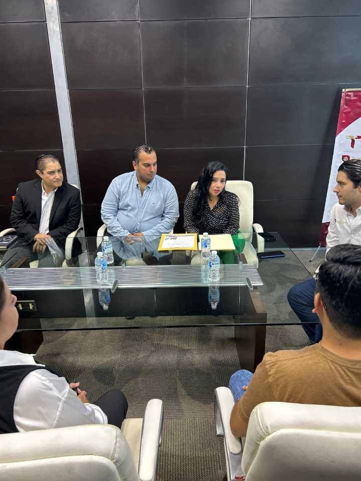 Refrenda STPS  apoyo a tamaulipeco contratado para laborar en Canadá