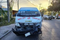 Motociclista fue impactado por unidad de transporte público en avenida 20 de Noviembre en Cancún