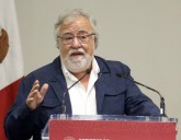 Claudia Sheinbaum nombra a Alejandro Encinas representante de México ante la OEA