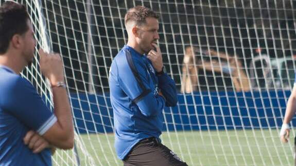 Sergi Guilló bromea con la suplencia de Pulido y confirma cambios en el once