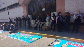 Huelga de docentes de institutos superiores deja sin clases a 7500 estudiantes en Arequipa