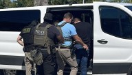 Federal agents make immigration arrests in West Chicago and at West Side courthouse