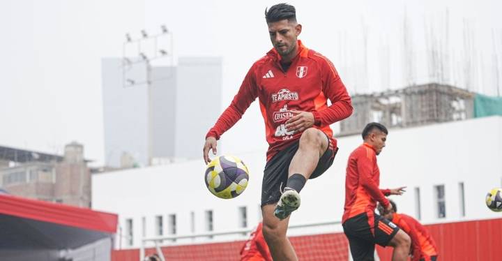 Eliminatorias: Carlos Zambrano ve en la victoria ante Uruguay única opción de Perú