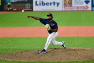 Reporte: Caribes firma otro pitcher dominicano y casi completa su importación