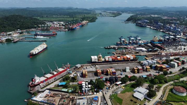 Panama lawmakers approve canal budget as treasury take seen up 15%