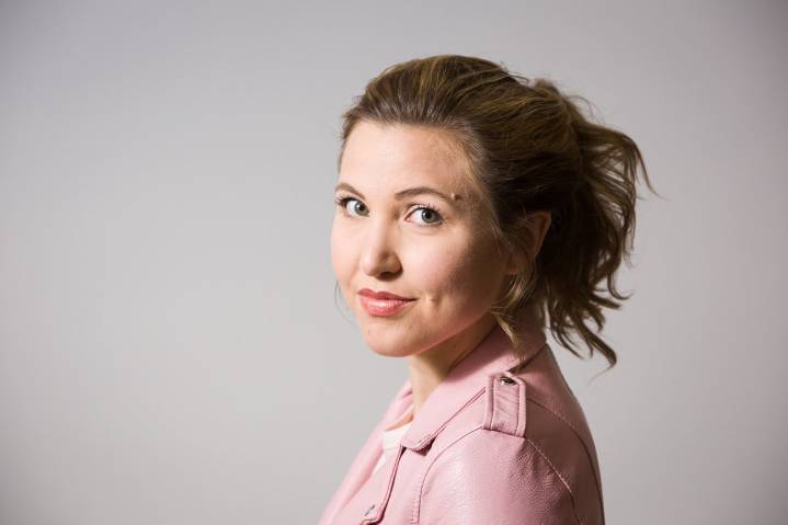 Enter to Win Tickets to Taylor Tomlinson at Miller High Life Theatre!