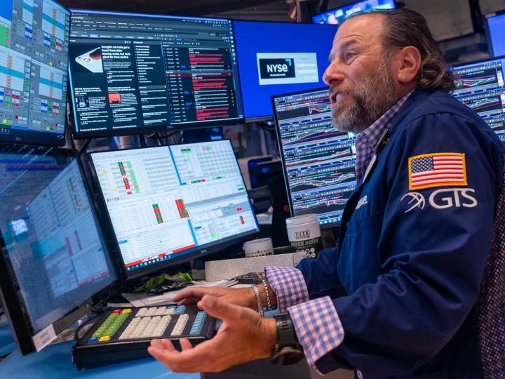 Tech stocks are doing so well it's drawing concern from investors