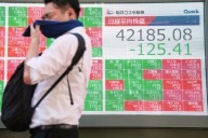 Wall Street steadies itself as Alphabet pulls tech stocks higher