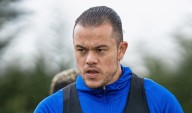 Leo Castro enciende las alarmas en Millonarios por su renovación