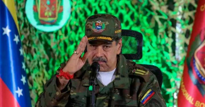 Maduro le muestra los dientes a Estados Unidos: “Si Venezuela resulta agredida, nos declararemos en lucha armada”
