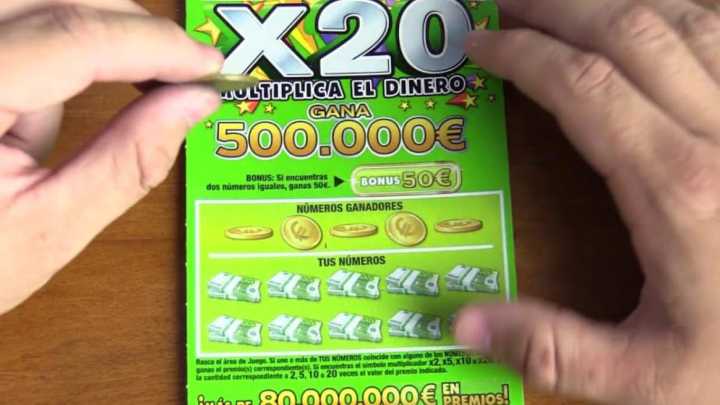 Le toca un 'Rasca y gana' y al canjear el premio se lleva una sorpresa: " ¿Es una borma?