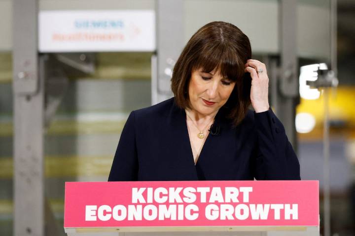 Reeves' announces youth guarantee to combat unemployment