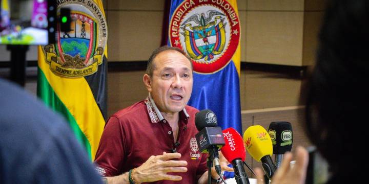 Antonio Sanguino confirmó que renunció al Ministerio del Trabajo: explicó la verdadera razón y dijo cuándo pasó la carta