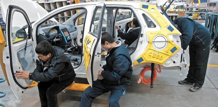 Familias mexicanas y empresas pagarán la factura de nuevos aranceles: Ibero