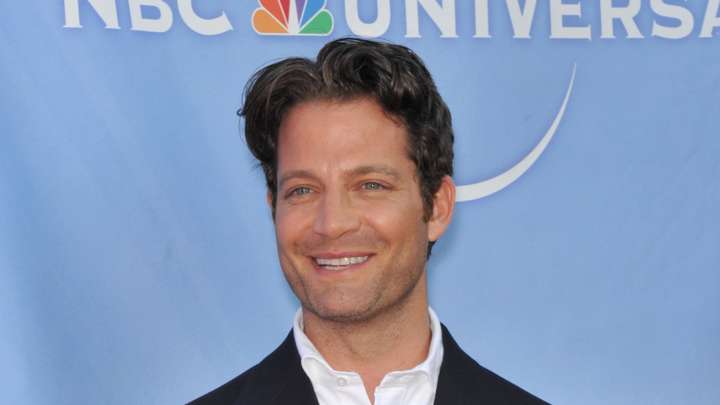 The Vintage-Style Bed Frame Nate Berkus Suggests For A Cozy Bedroom
